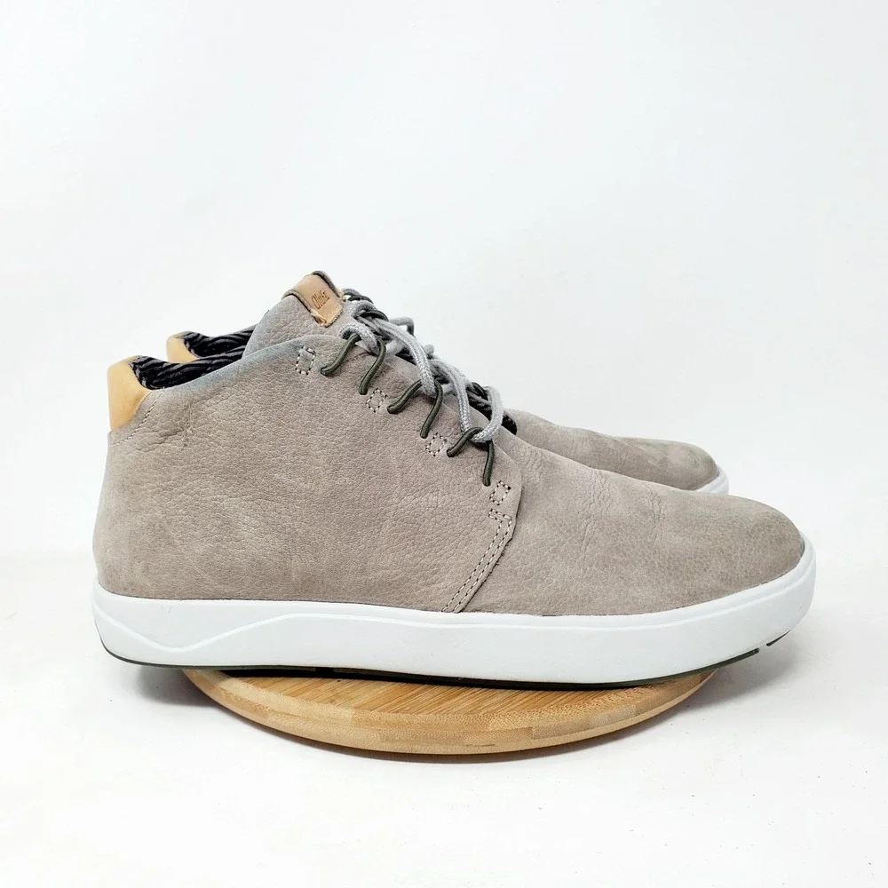 Olukai Nana Hele Boots Mens 9 Grey Nubuck Leather Classic Chukka Sneaker Shoes